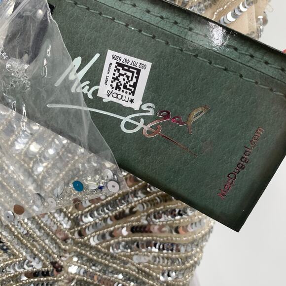 MAC DUGGAL Dress Size 2 Evening Gown Sequin Silver NEW A Line Long Maxi Slit - Picture 3 of 7